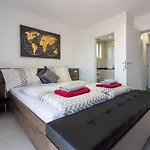 Prázdninový dům Exklusives Mit Privatpool, Whirlpool, Meerblick, Billard, Tischtennis, Fitnessgeraete *