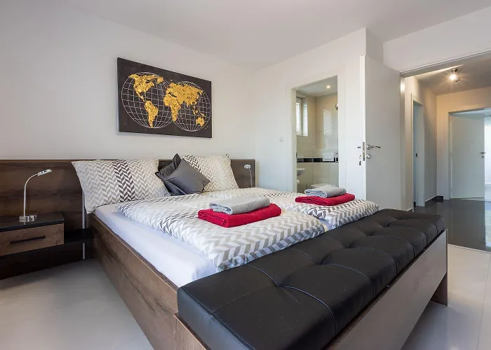 Tatil Evi Exklusives Mit Privatpool, Whirlpool, Meerblick, Billard, Tischtennis, Fitnessgeraete *