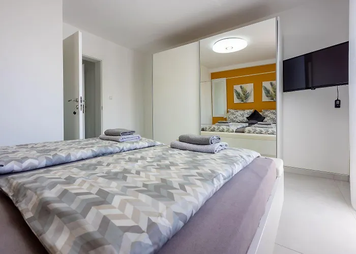 Exklusives Mit Privatpool, Whirlpool, Meerblick, Billard, Tischtennis, Fitnessgeraete Tatil Evi
