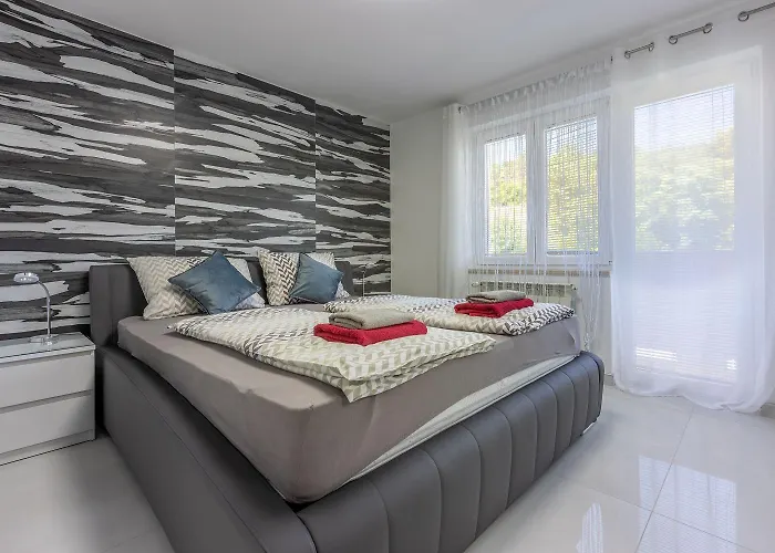 Exklusives Mit Privatpool, Whirlpool, Meerblick, Billard, Tischtennis, Fitnessgeraete Tatil Evi *