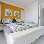 Exklusives Mit Privatpool, Whirlpool, Meerblick, Billard, Tischtennis, Fitnessgeraete *